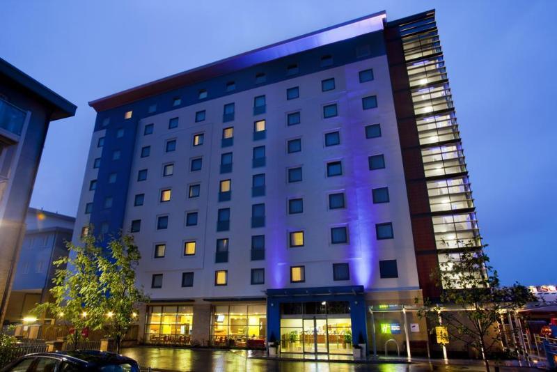 Holiday Inn Express Windsor, An Ihg Hotel Exterior foto